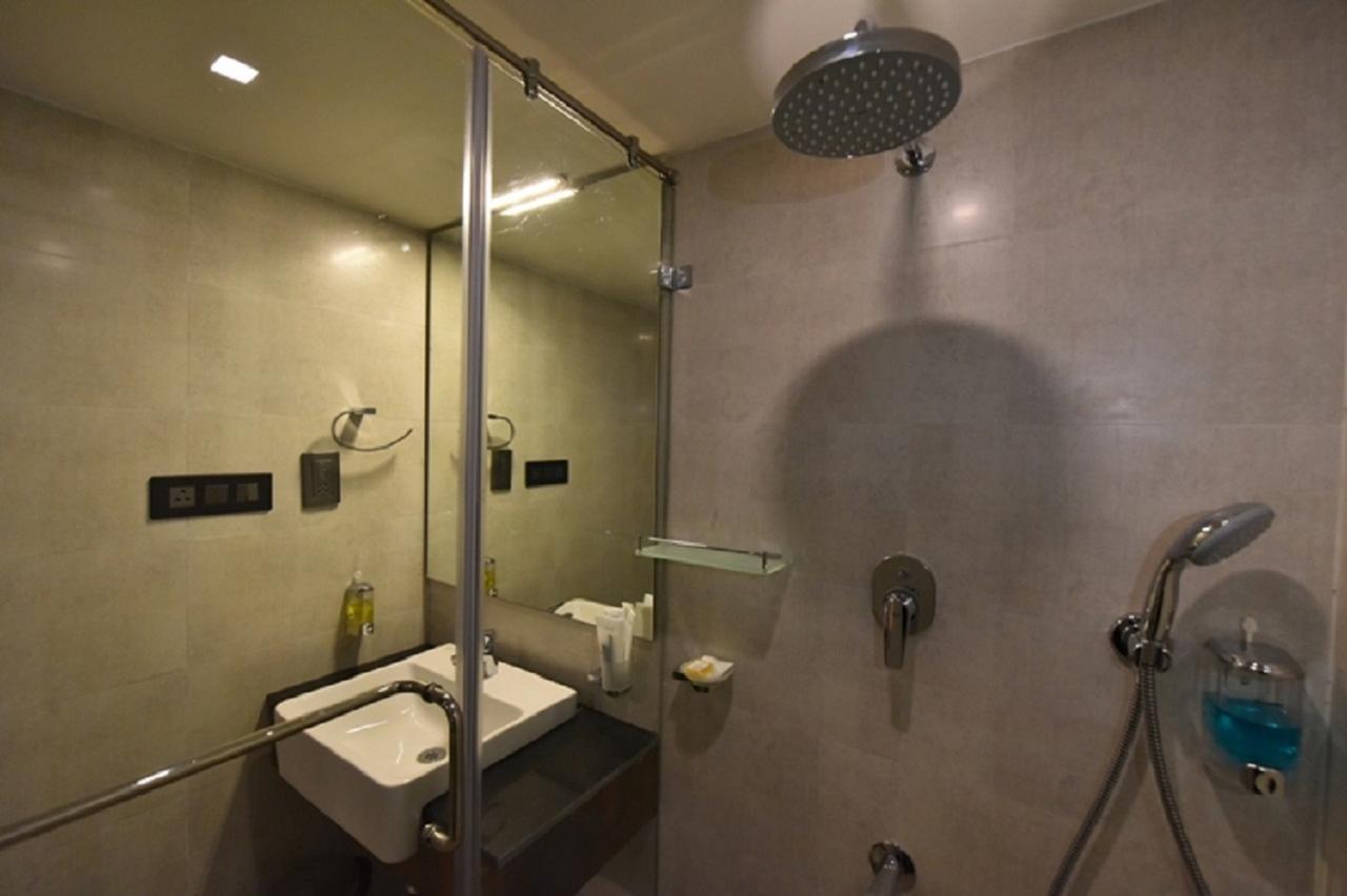 Tiruchirappalli Vivid A Boutique Hotel מראה חיצוני תמונה