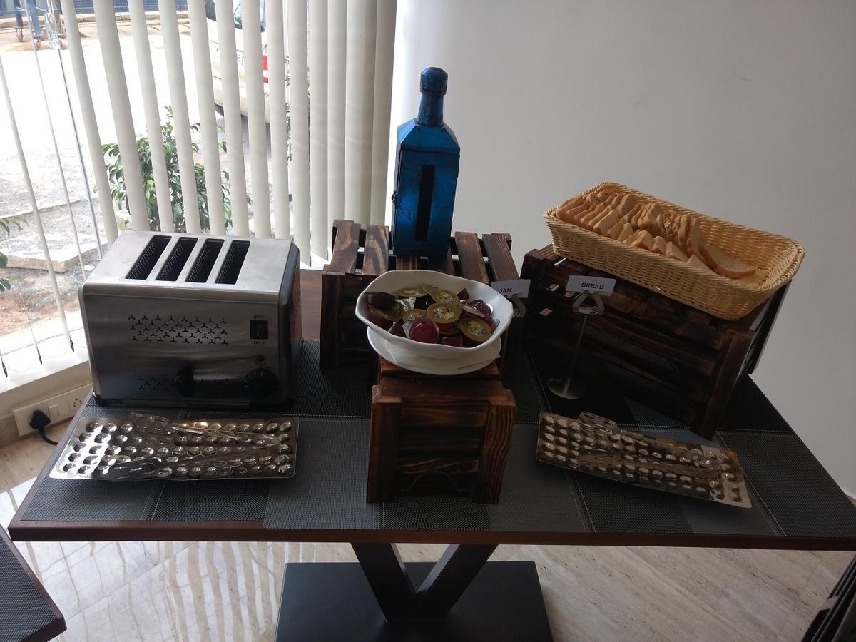 Tiruchirappalli Vivid A Boutique Hotel מראה חיצוני תמונה